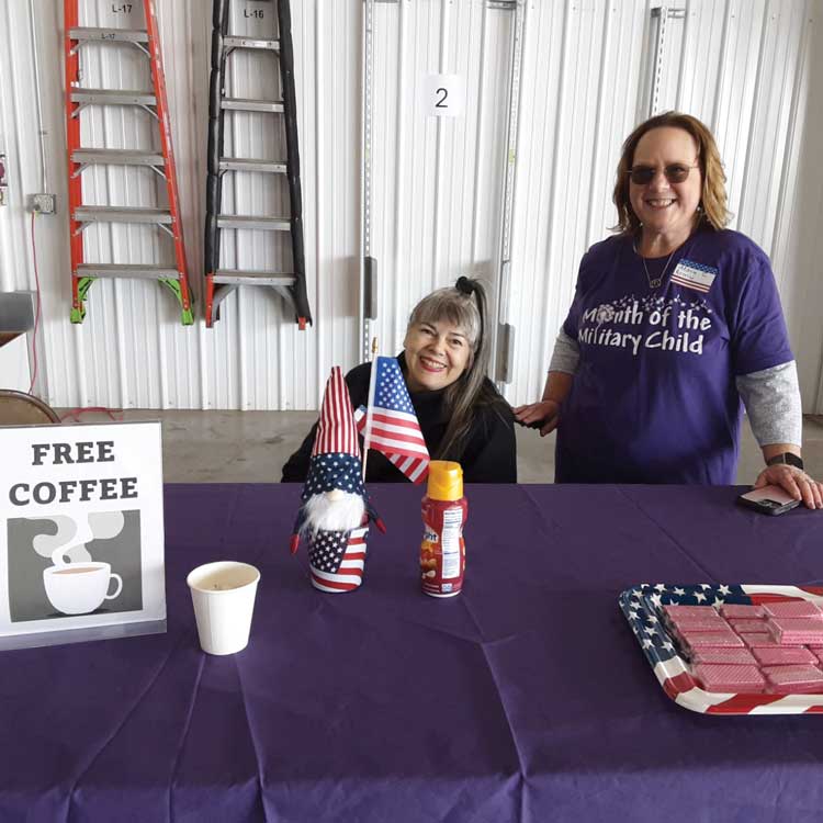ALA members helping 