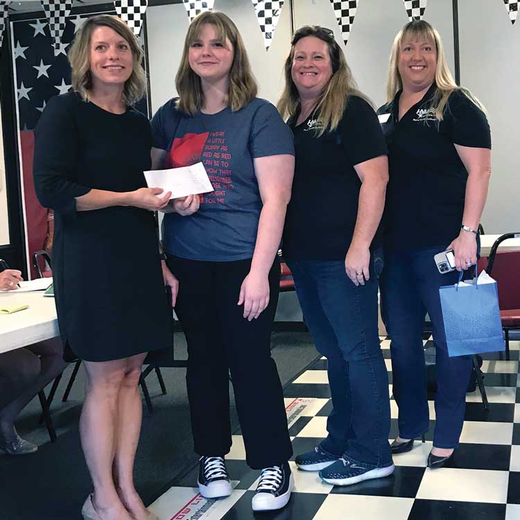 Indiana Junior supports veterans through fundraising efforts